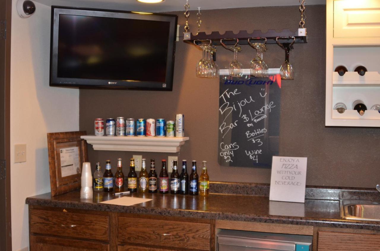 Boarders Inn And Suites By Cobblestone Hotels - Fayette Ngoại thất bức ảnh