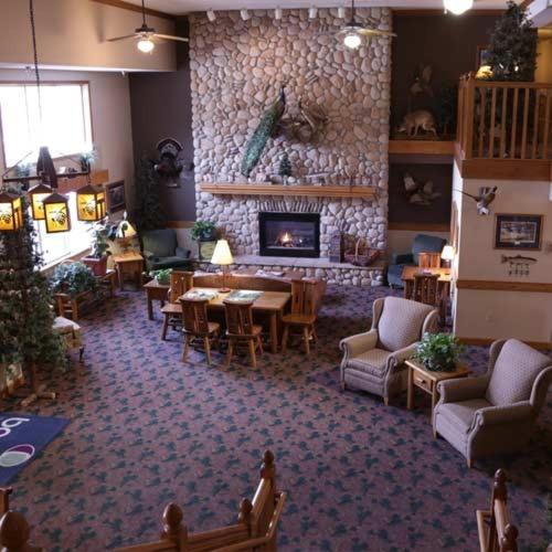 Boarders Inn And Suites By Cobblestone Hotels - Fayette Ngoại thất bức ảnh